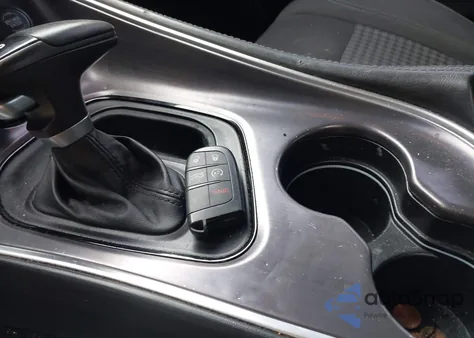 2015 Dodge Challenger Sxt from USA, damaged, VIN 2C3CDZAG2FH701634